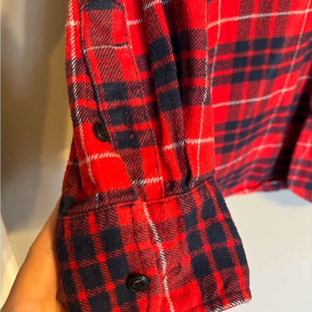Madewell Red and Black Plaid Flannel Button-Up Shirt - Picture 5 of 10